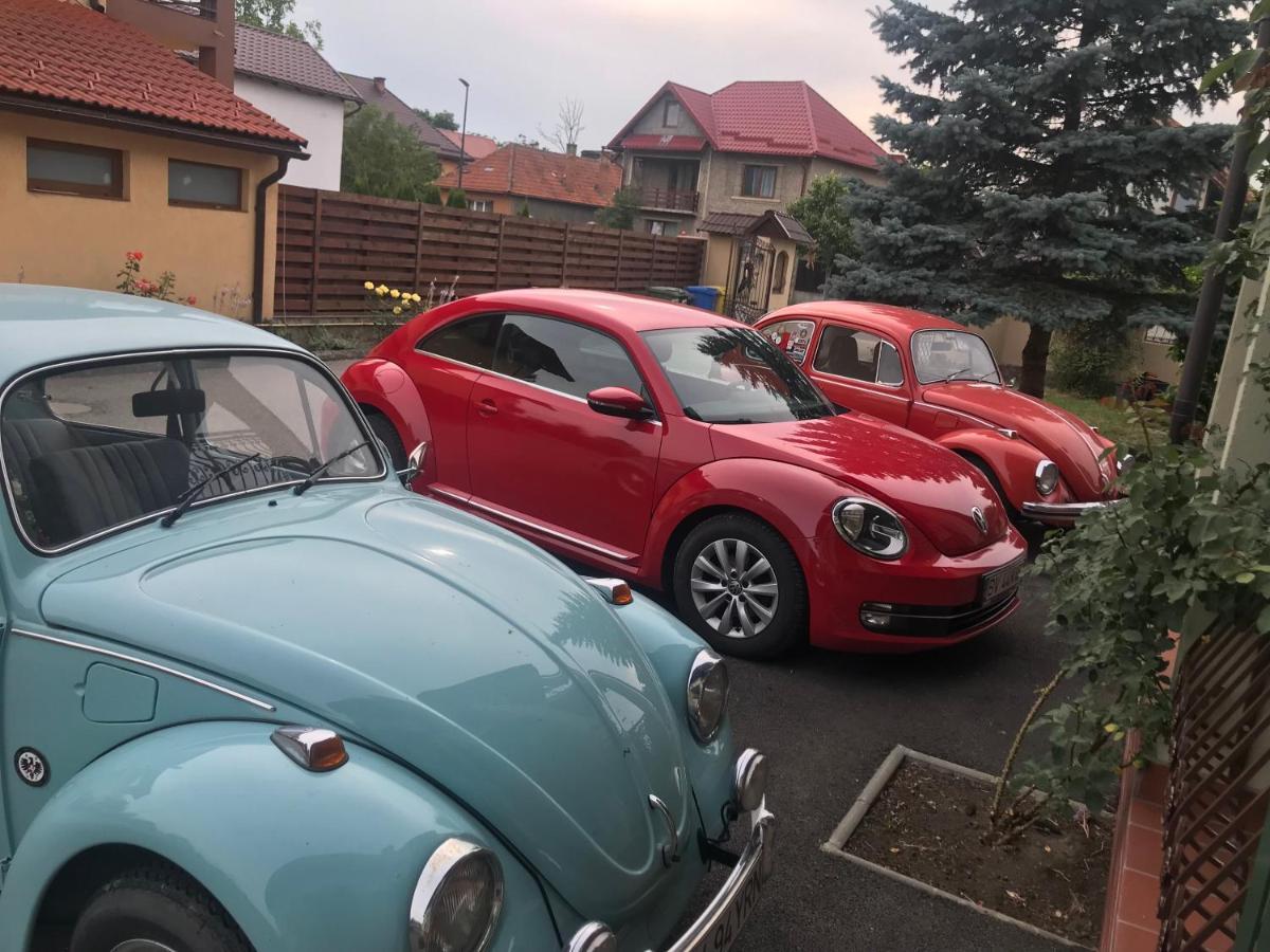 Vila Old Cars คริสเตียน ภายนอก รูปภาพ